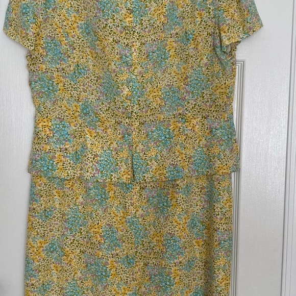 Maggie London Silk Pastel Ditsy Floral Peplum Dress Padded Shoulders Lined Sz 16 - Picture 10 of 10